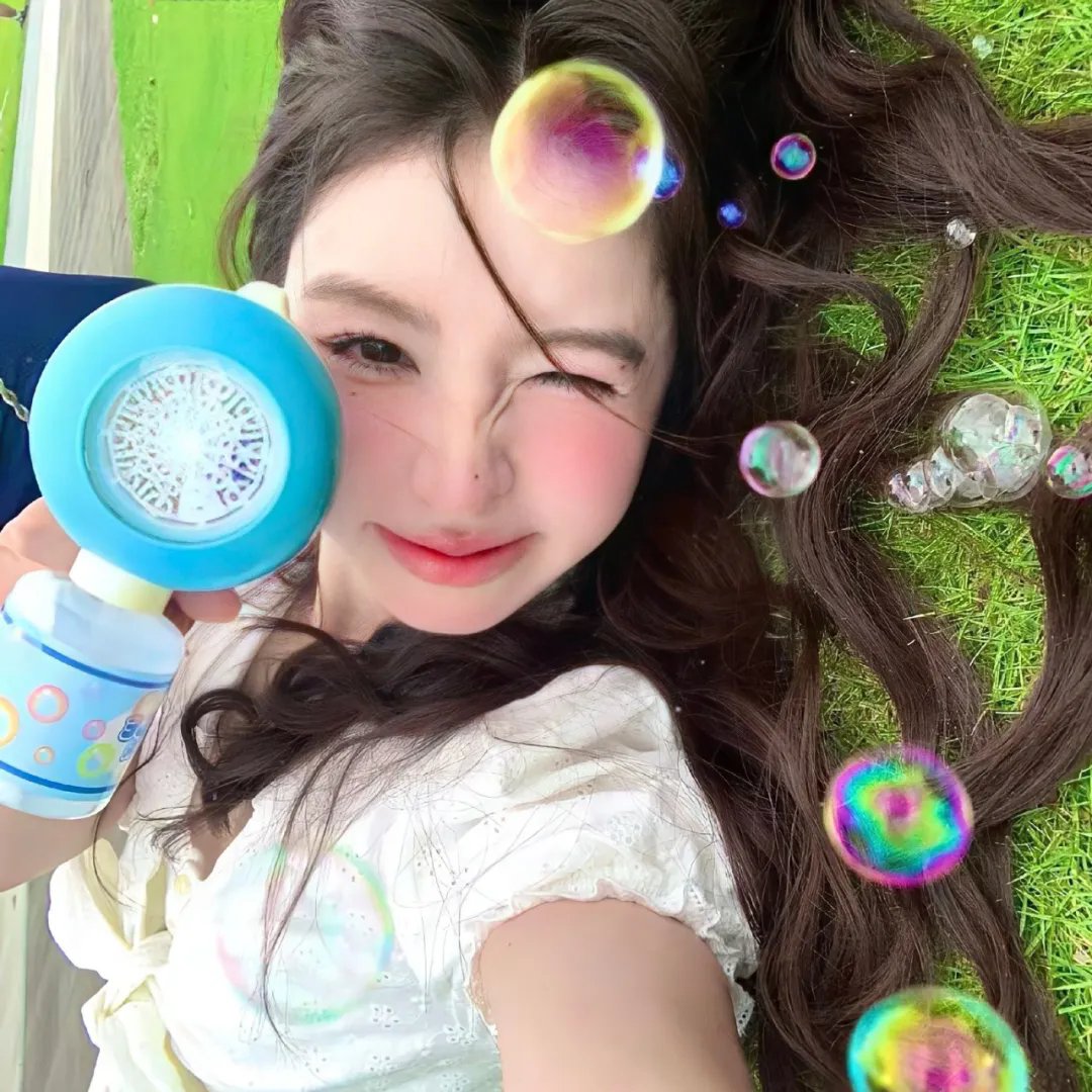 裙角飞扬的日子